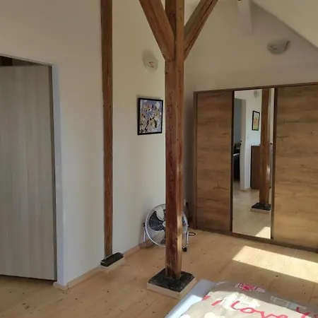 Art-House 4 Attic Apartment Decin Esterno foto