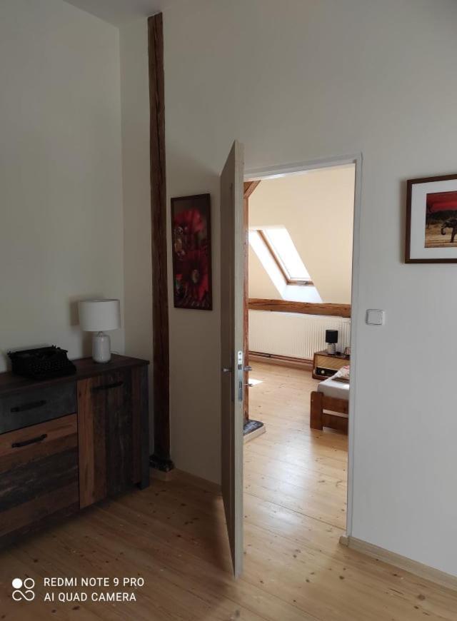 Art-house 4 Attic *