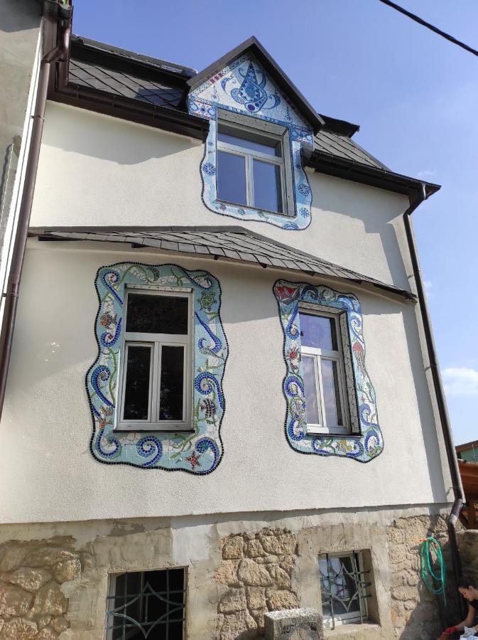 Apartment Art-house 4 Attic Decin